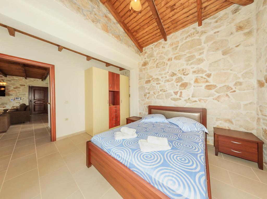 Orient Villas Volimes Agios Nikolaos  Buitenkant foto